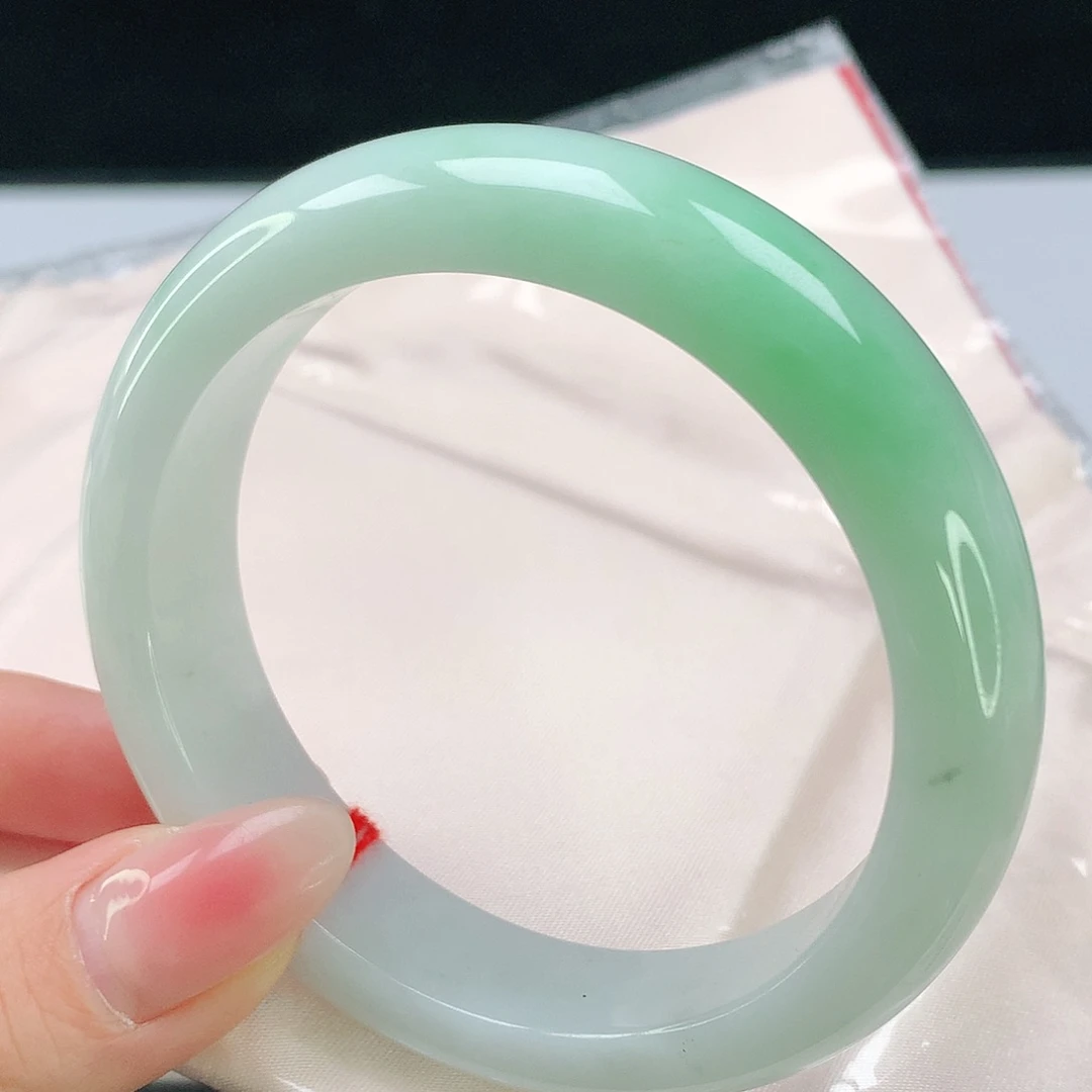 未镶嵌手镯翡翠56.6
