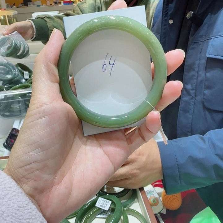 和田玉未镶嵌手镯226