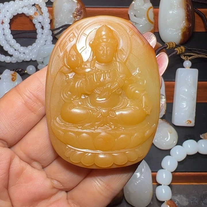 巧***力颈饰未镶嵌和田玉