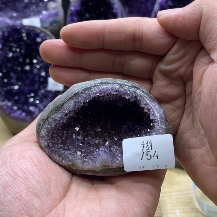 未镶嵌大型摆件（非配饰）紫晶