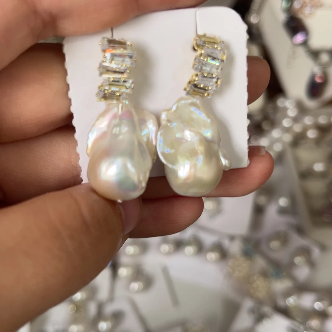 颈饰未镶嵌淡水珍珠