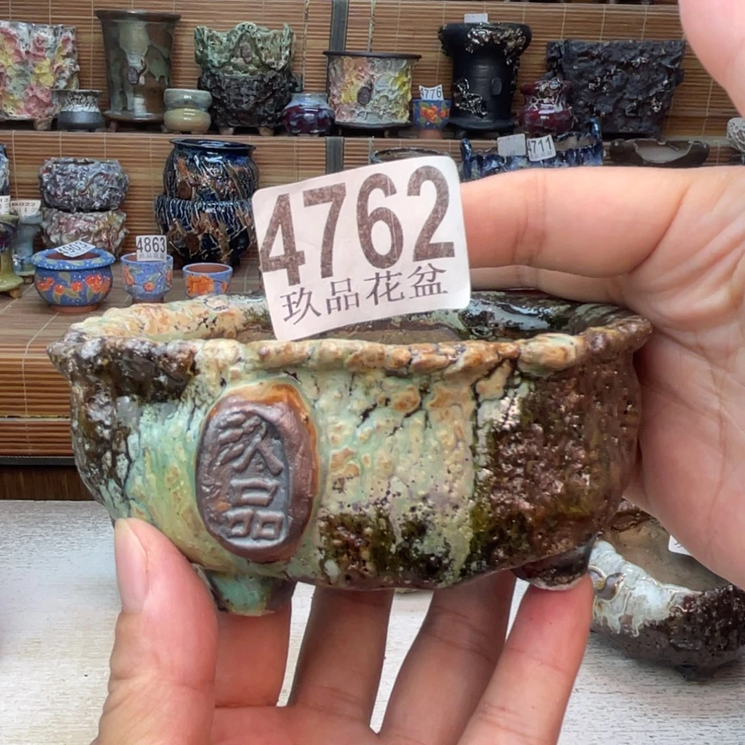 景德镇陶瓷手工花盆默认瑕疵