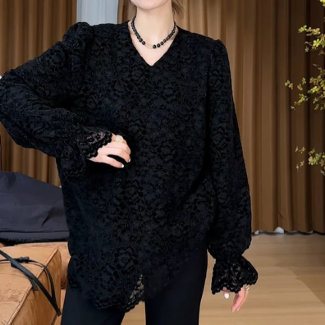 欧货～加绒，v领长袖蕾丝衬衫，均码，显瘦有质感