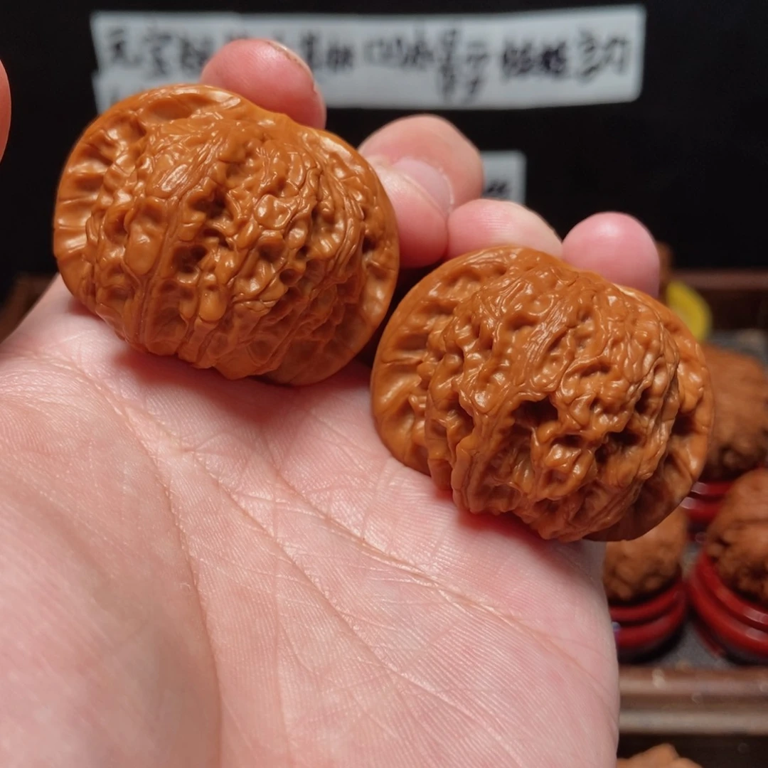 吊坠文玩核桃血麒麟43尺82