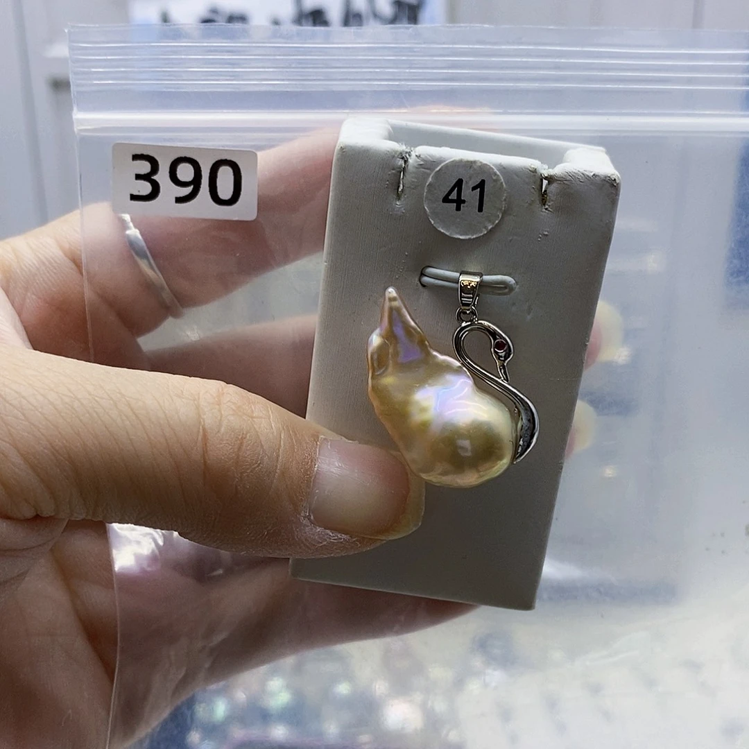 颈饰合金淡水珍珠