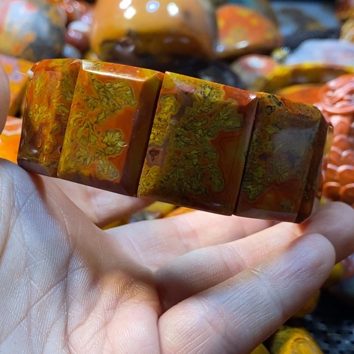 北***极玛瑙/玉髓手链未镶嵌