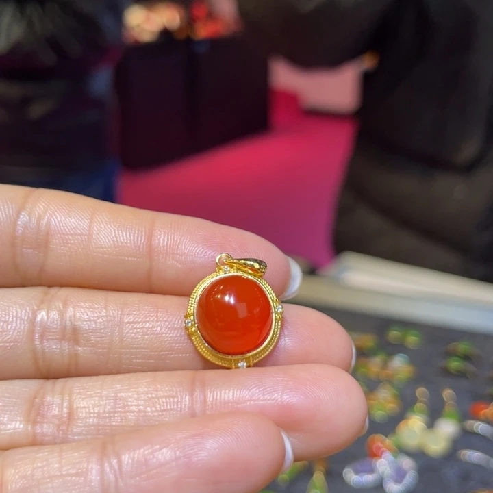 南红玛瑙银S925镶嵌颈饰