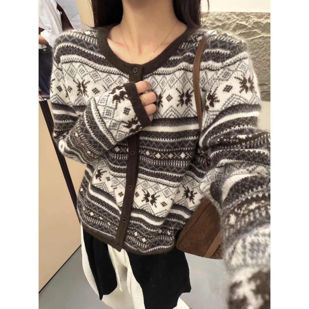 /木棕雪花开衫/新款费尔岛条纹撞色长袖开衫女 衣长55 95375