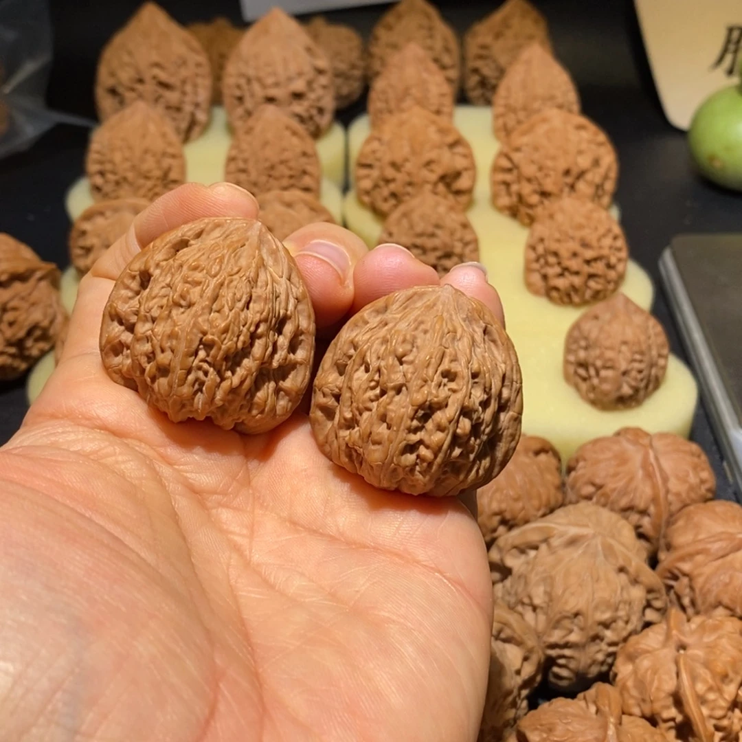 文玩核桃吊坠密纹35