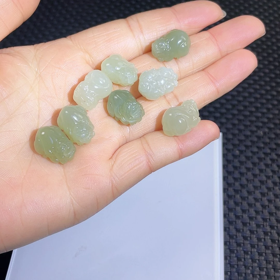 和田玉吊坠(不含链)未镶嵌迷你小貔貅11