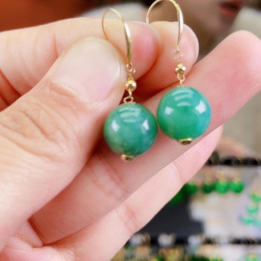 翡翠18K金镶嵌耳饰