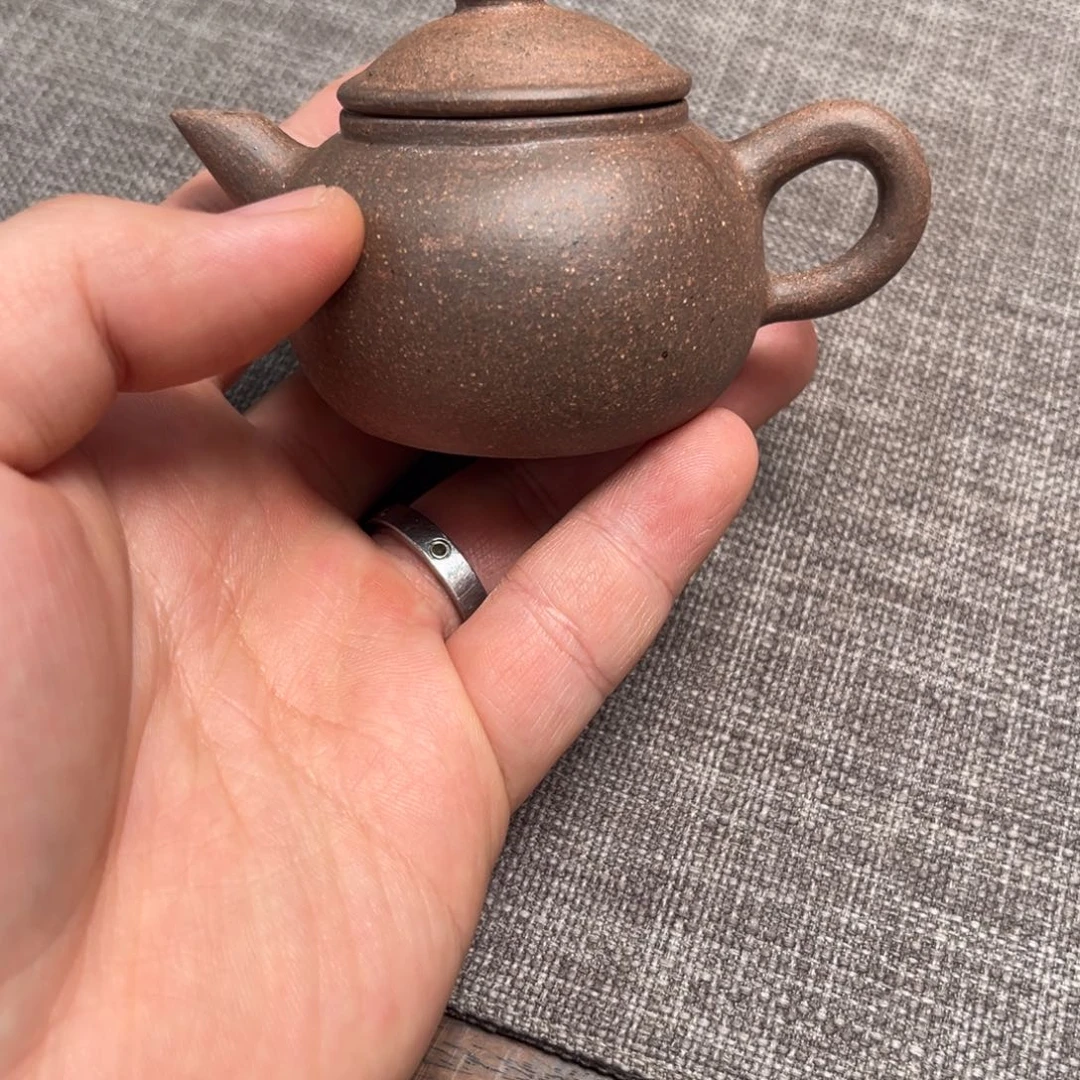 紫砂茶壶芒**哥百壶斋！