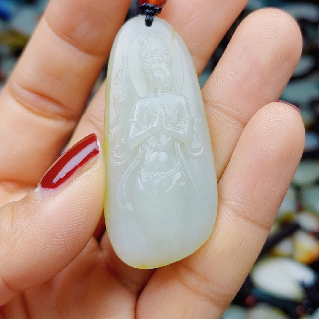 和田玉未镶嵌颈饰