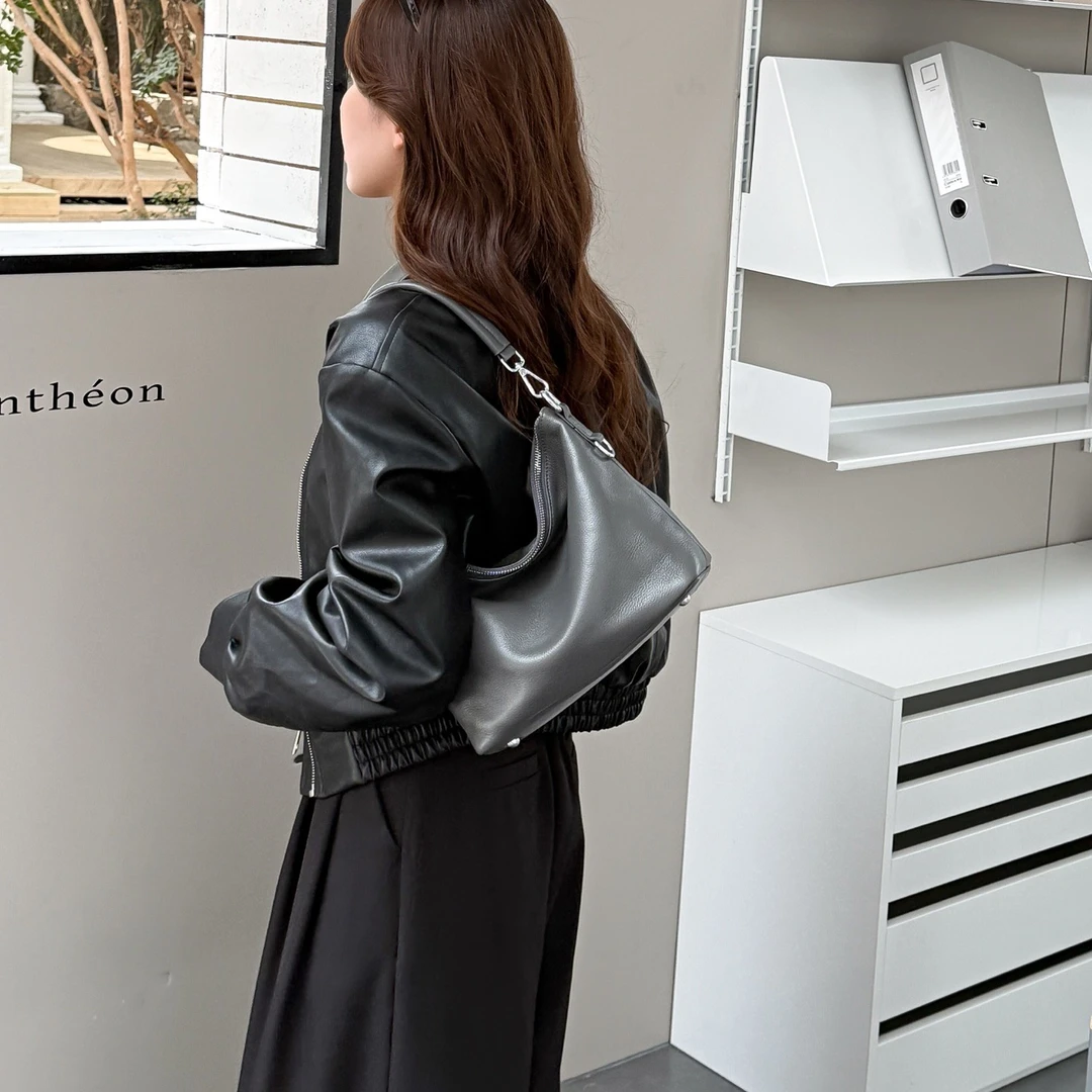 2025新款头层牛皮慵懒风单肩腋下包轻便简约百搭斜挎包女真皮