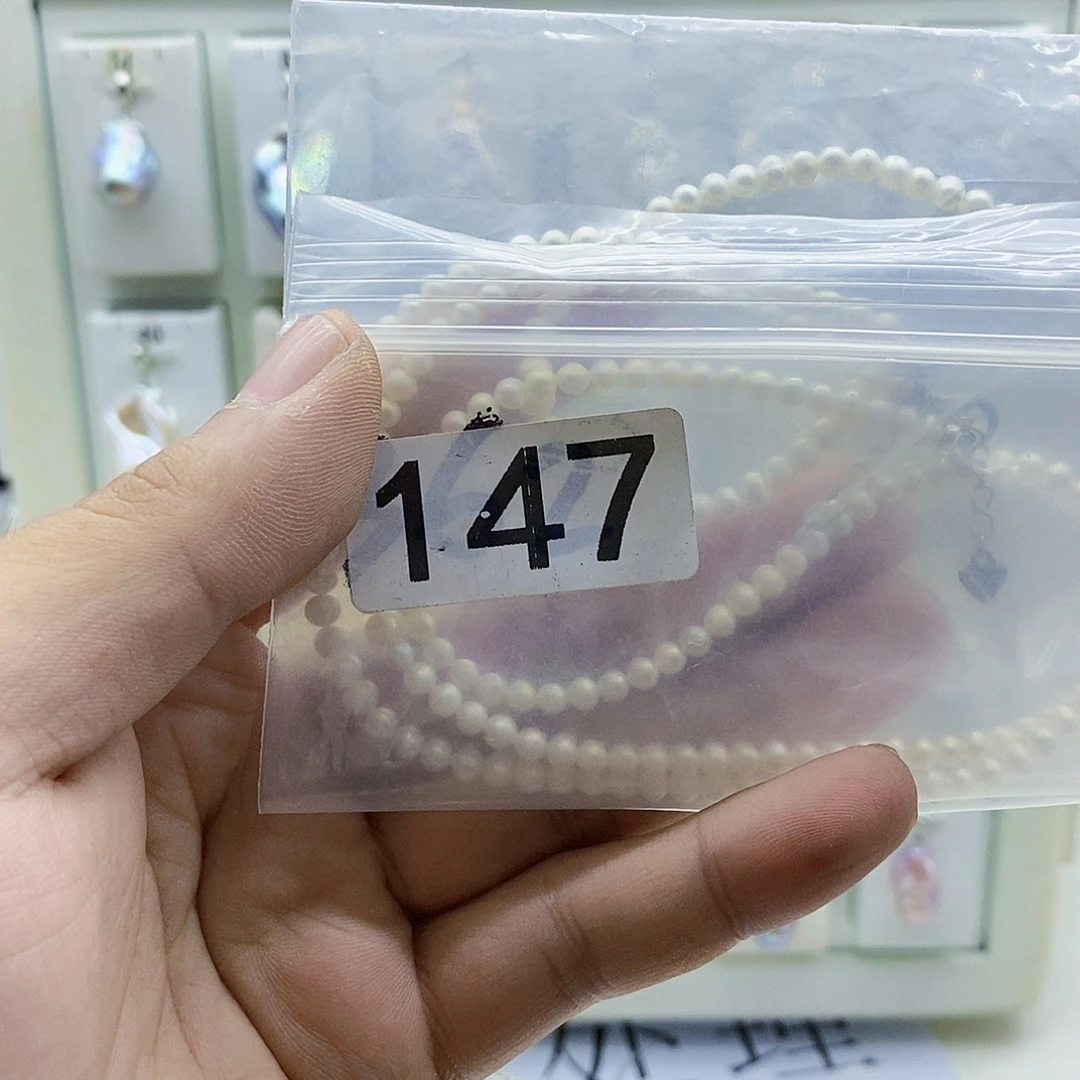 淡水珍珠合金颈饰