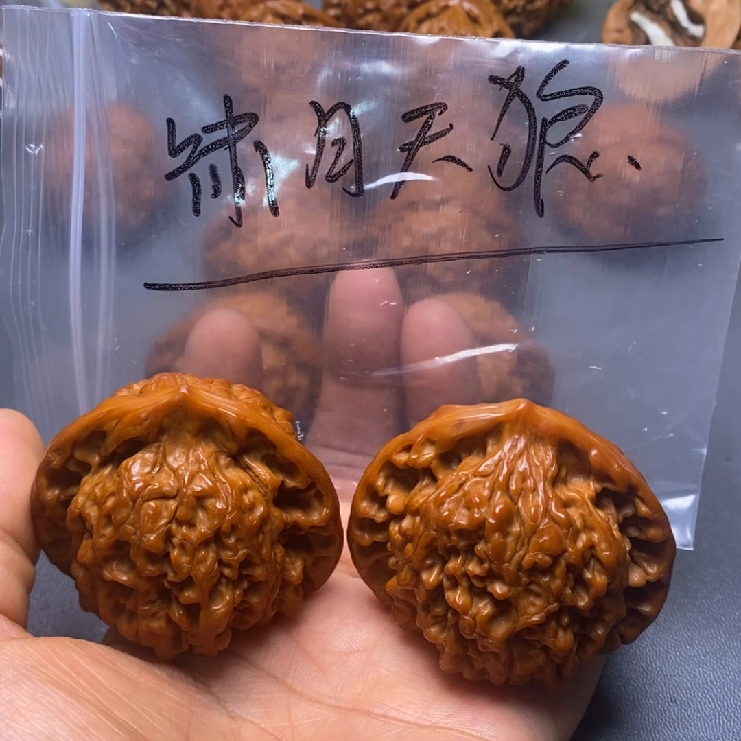 桃核吊坠啸**狼官帽福利