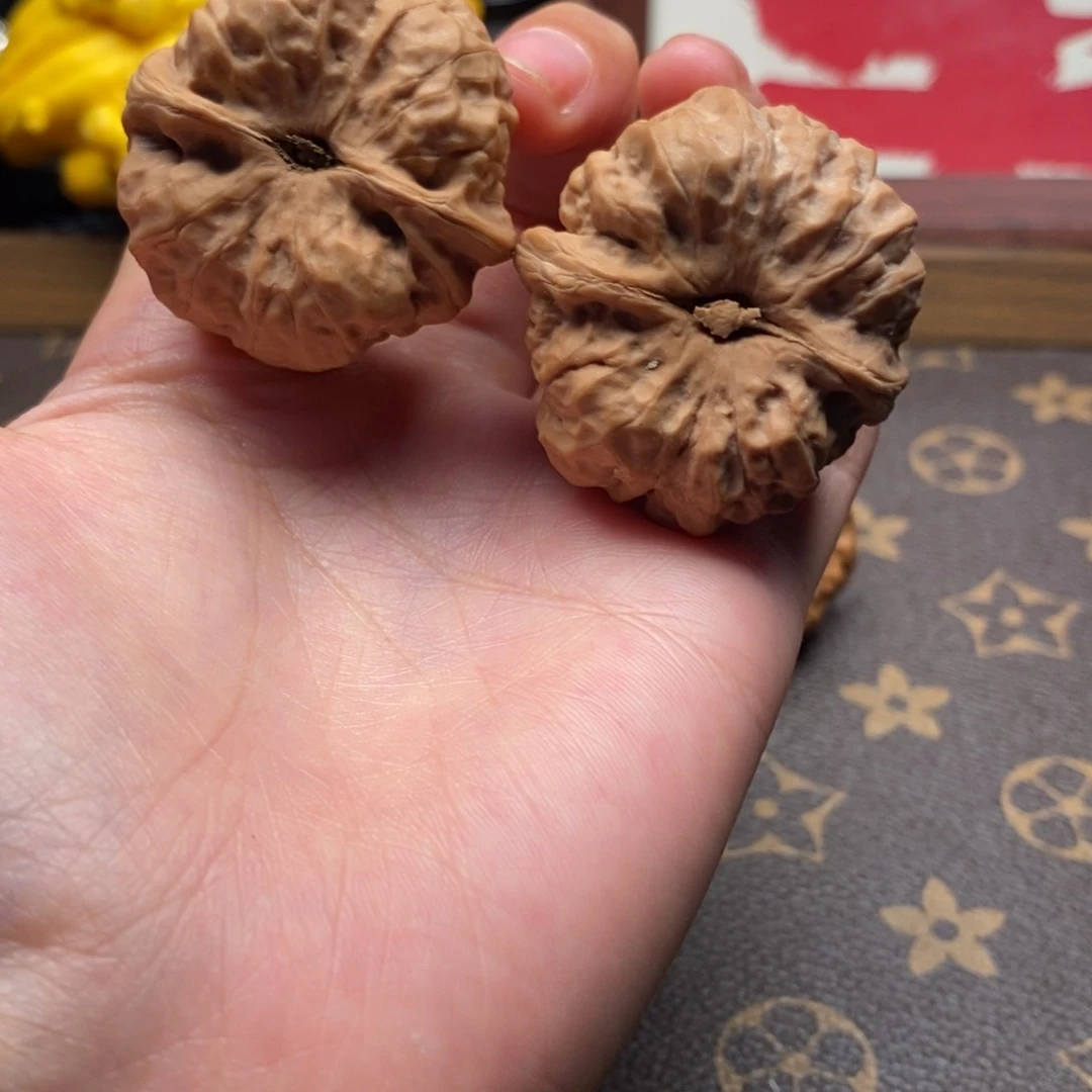 文玩核桃吊坠戏***、蛙蛙