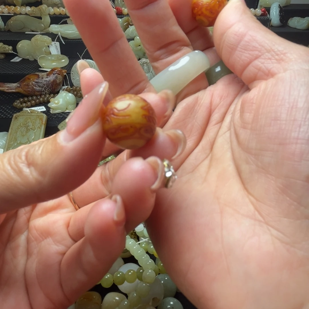 和田玉未镶嵌吊坠(不含链)