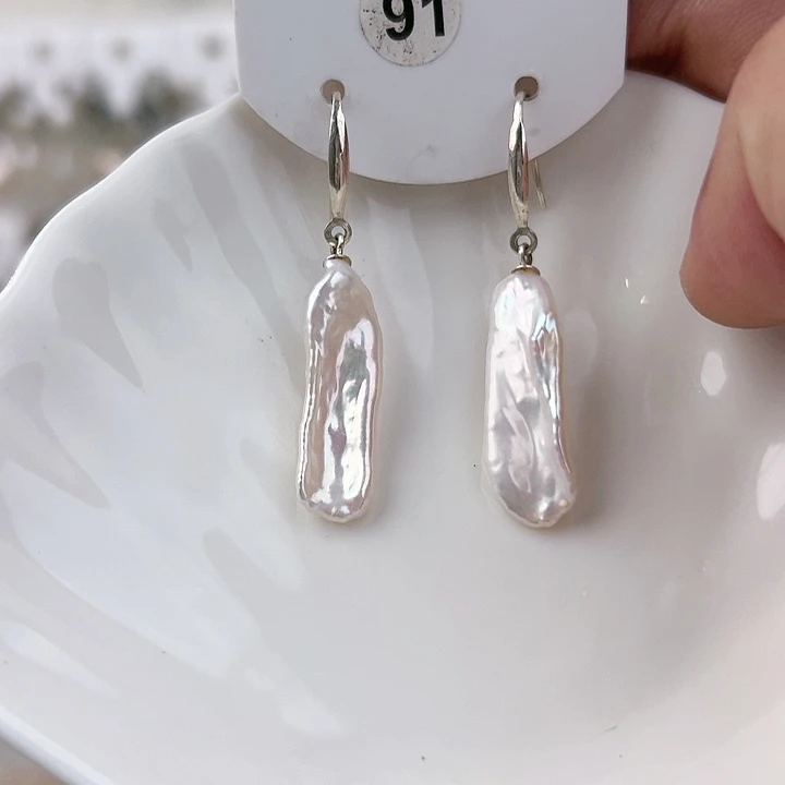 银S925镶嵌耳饰淡水珍珠