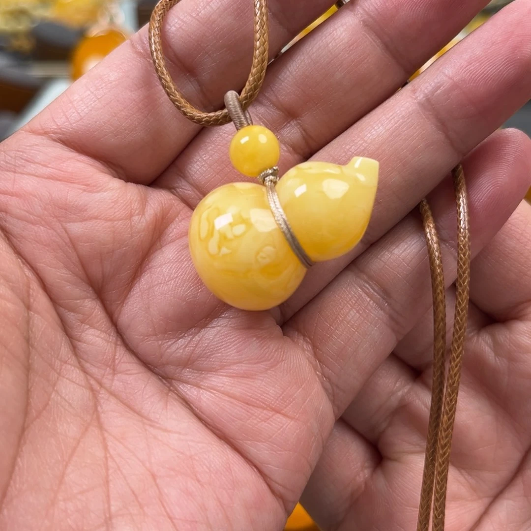 蜜蜡未镶嵌珠宝奇石咸**好