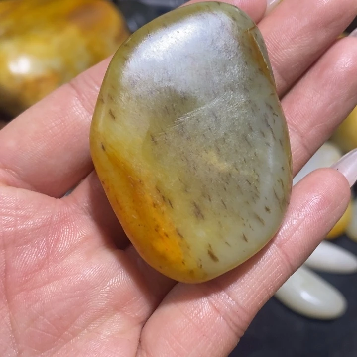 未镶嵌和田玉（糖玉）挂件30