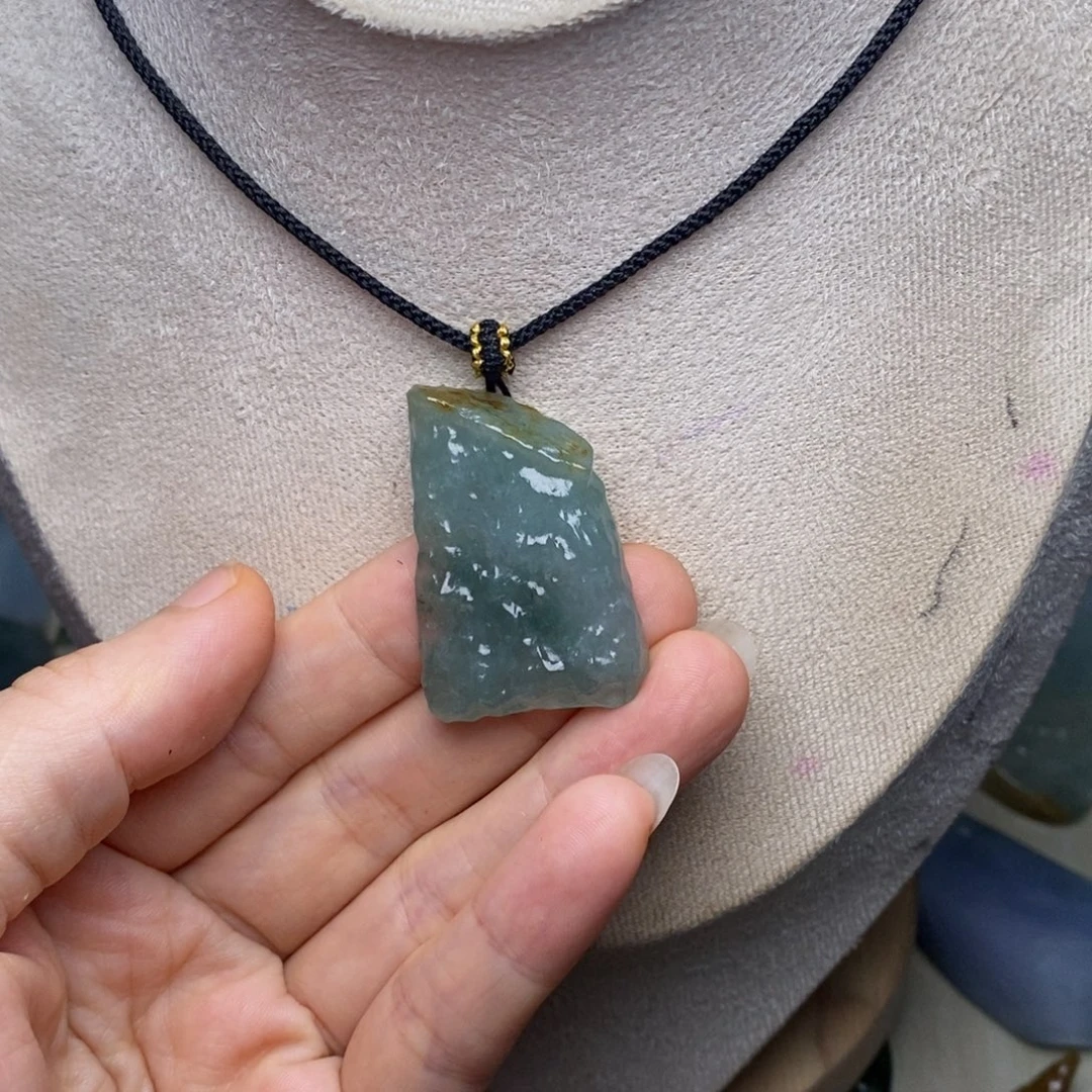 翡翠未镶嵌颈饰天然