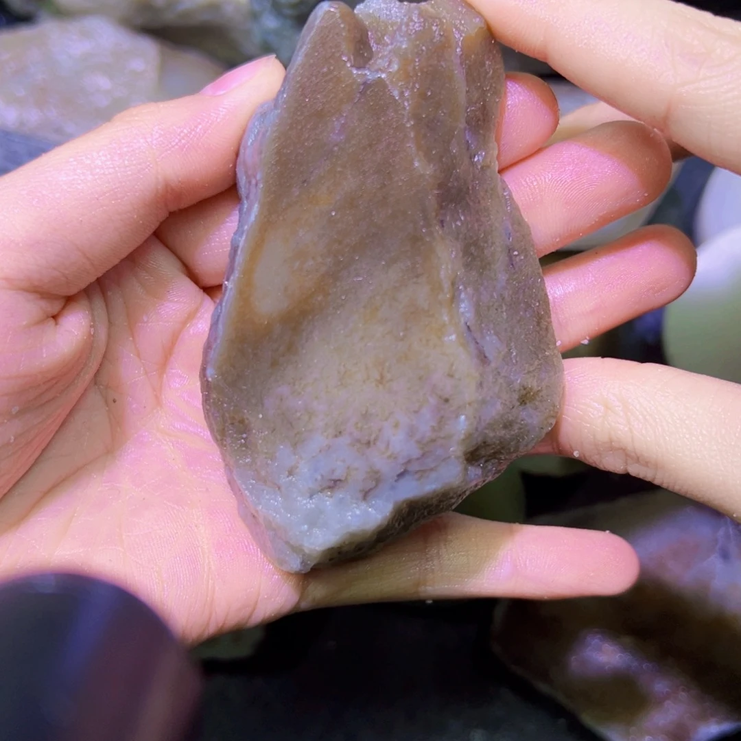 和田玉（糖玉）未镶嵌珠宝半成品