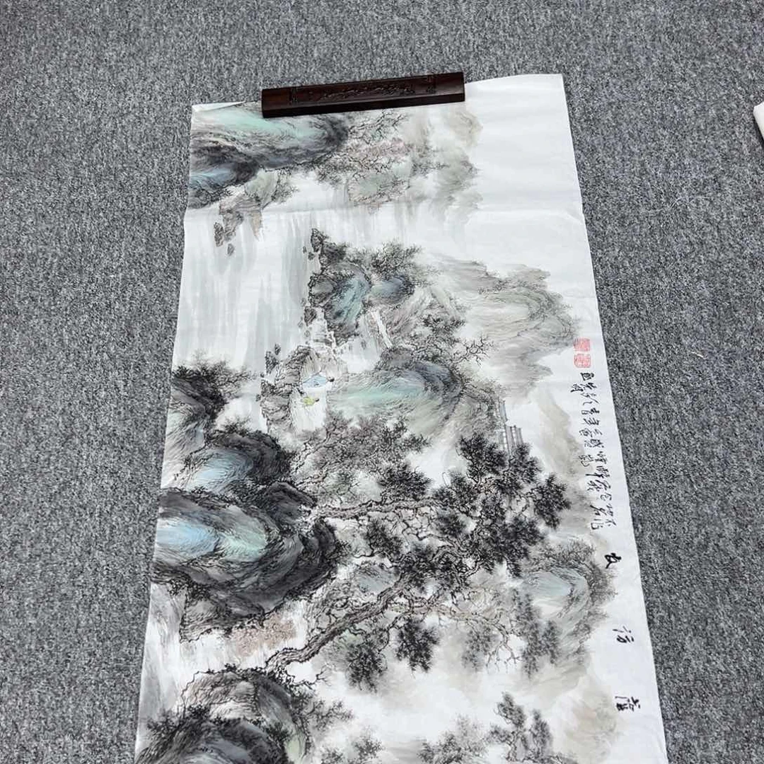 国画卖字画的小老板