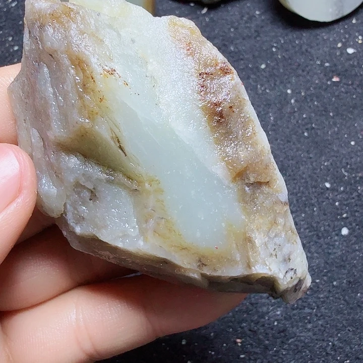 和田玉（糖玉）未镶嵌珠宝半成品