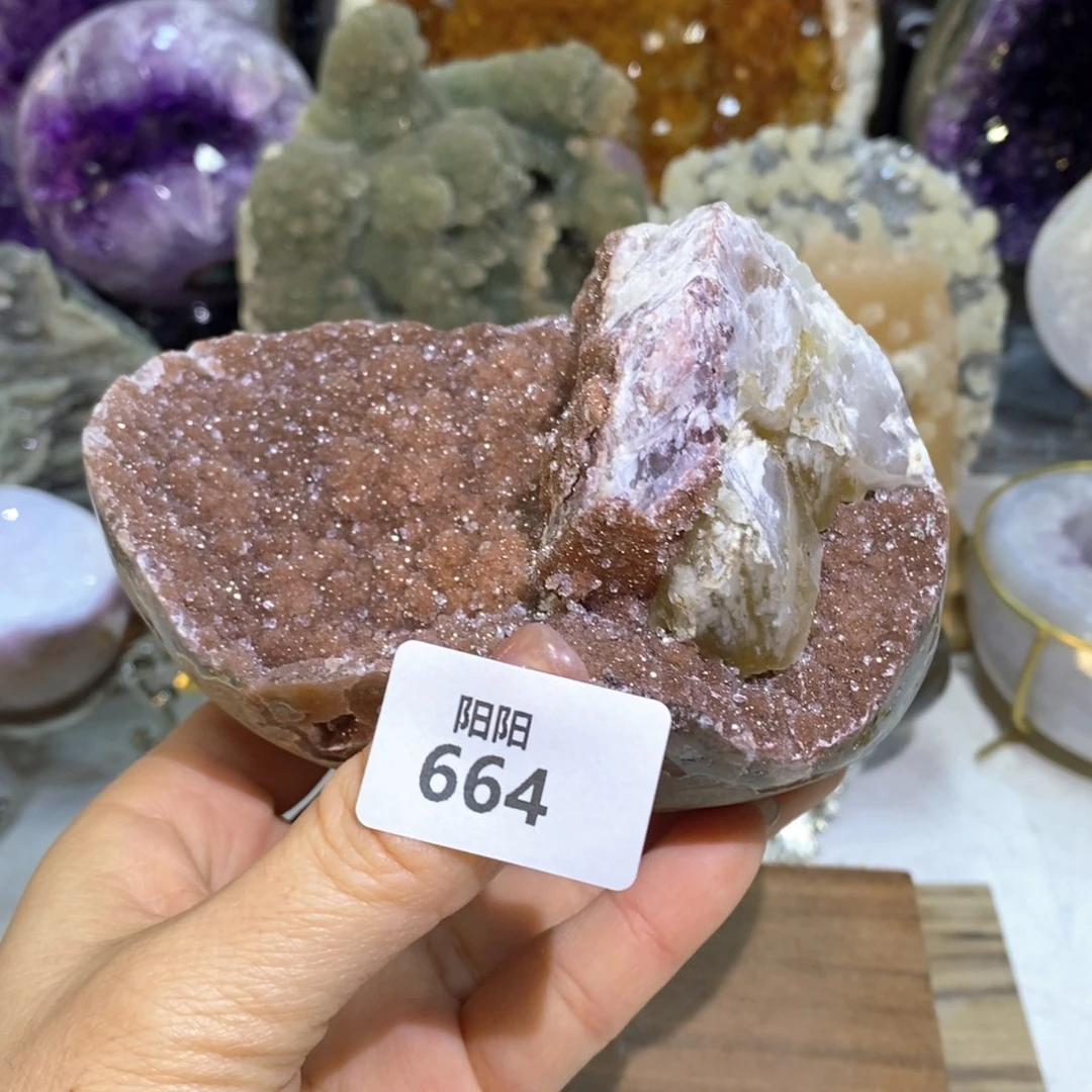 水晶大型摆件（非配饰）未镶嵌方解石