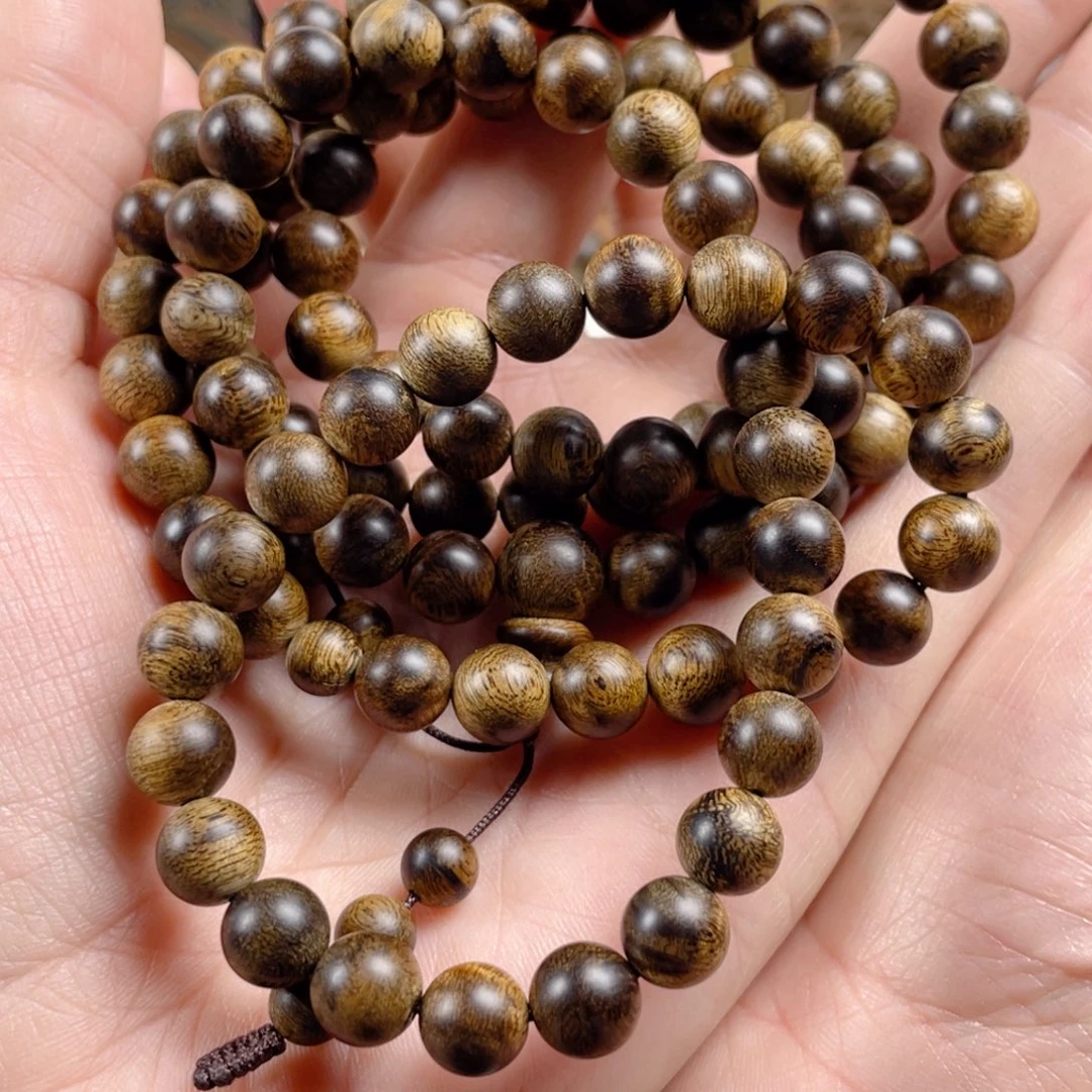 沉香手串越南芽庄白棋玉化老料满瘤疤0.8×108