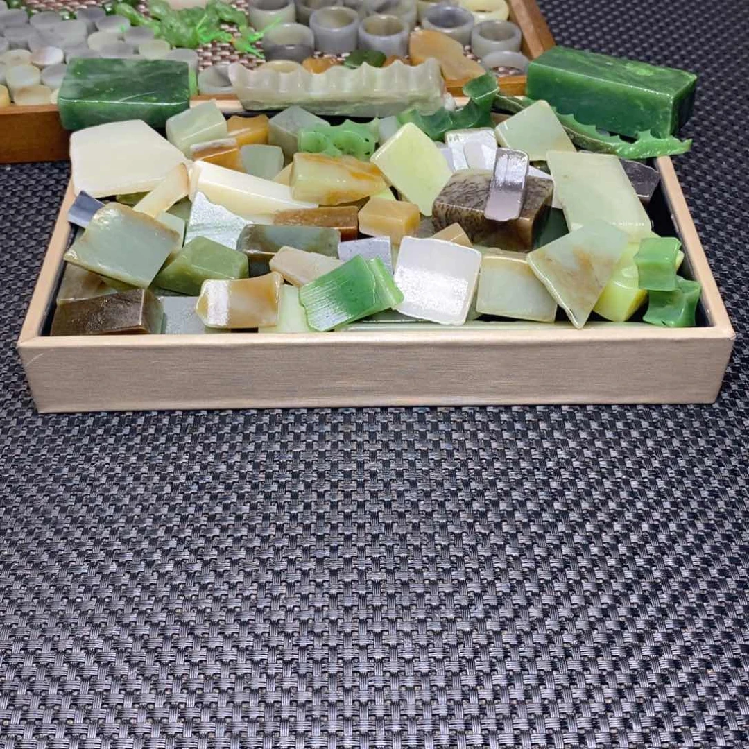 和田玉（糖玉）珠宝半成品未镶嵌