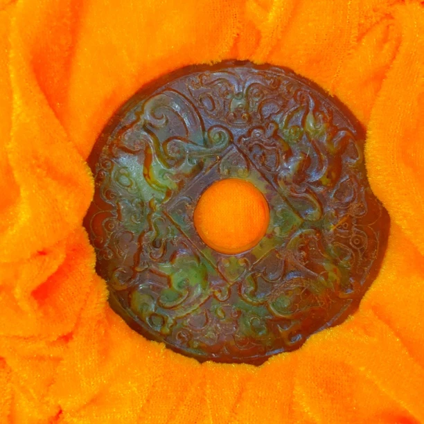 藏收级古韵和氏璧浮雕Q33