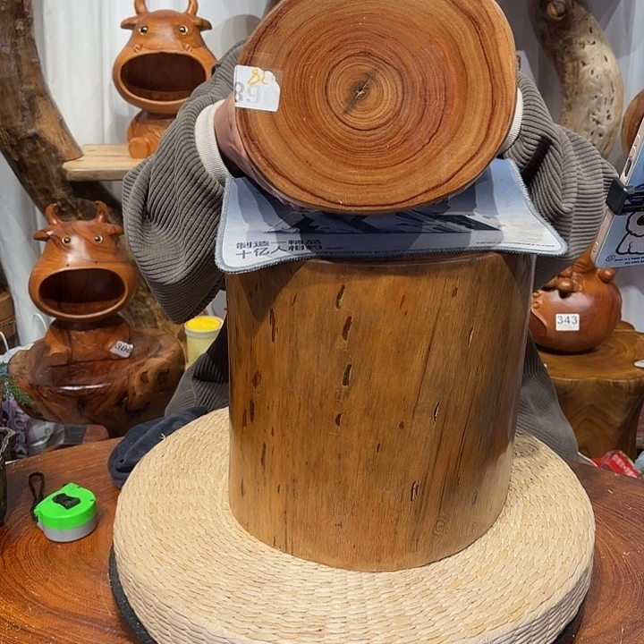 香樟木香樟木根雕凳子一物一拍编号068