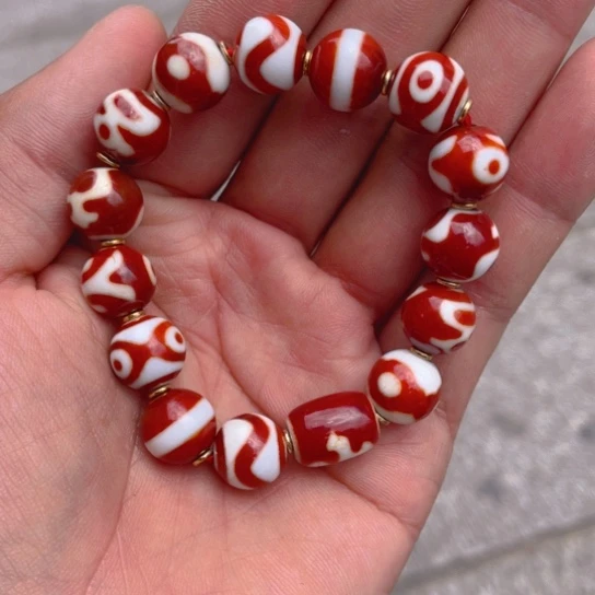 小***子未镶嵌颈饰玛瑙/玉髓（覆膜）