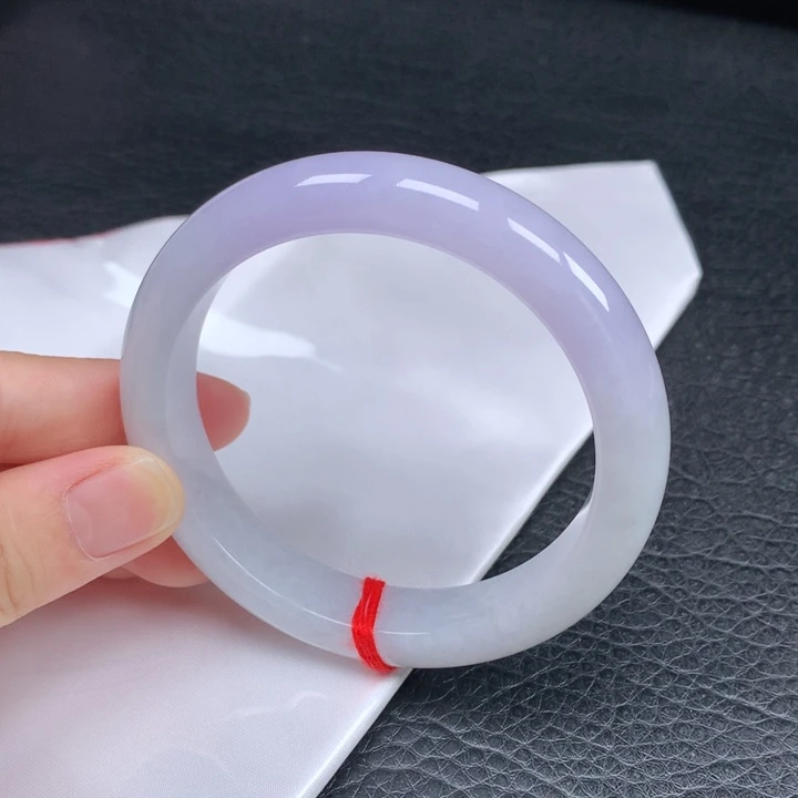 未镶嵌手镯翡翠。。