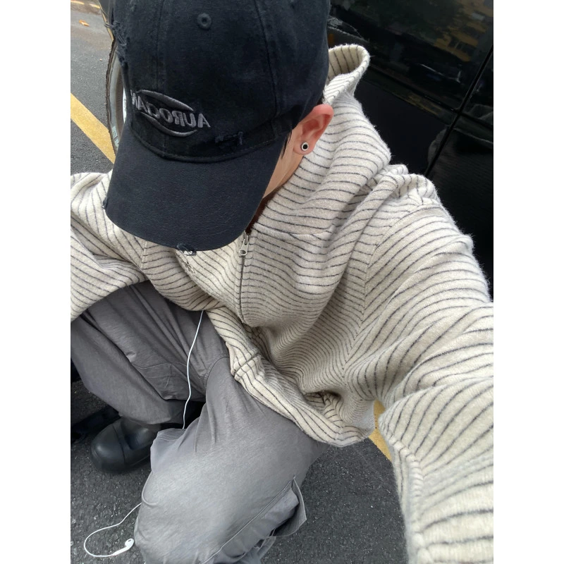 HXOS条纹秋季不易变形连帽透气卫衣户外运动男装复古宽松
