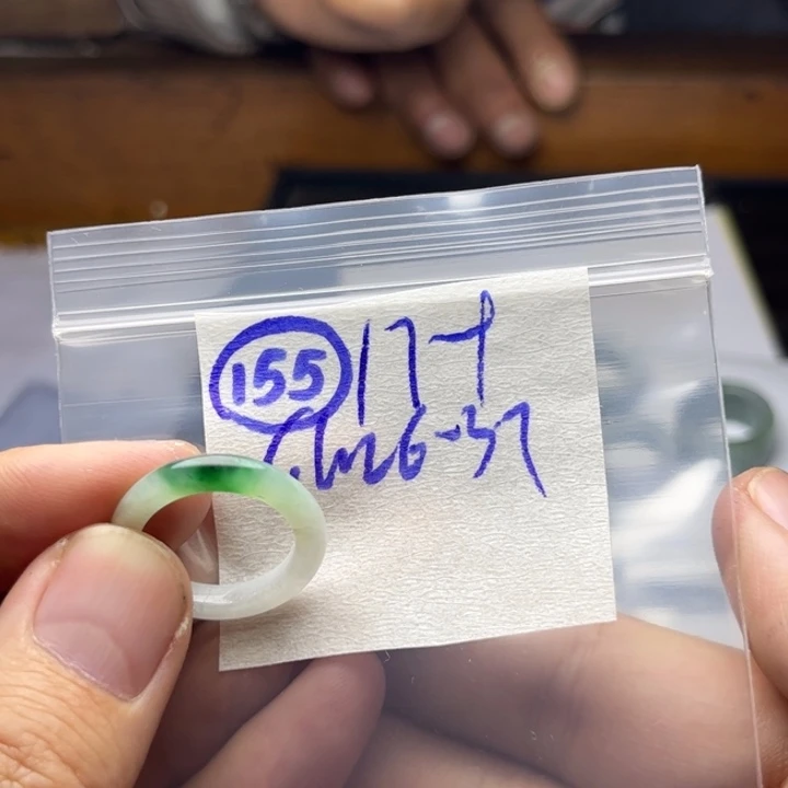 定制翡翠未镶嵌明天