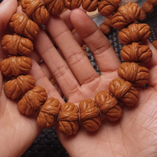 桃核手串龙纹桃核