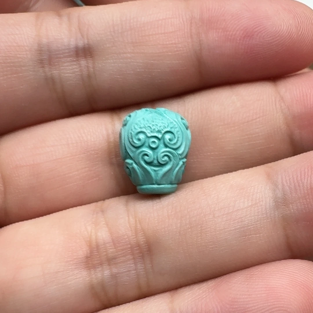 绿松石未镶嵌藏纹三通