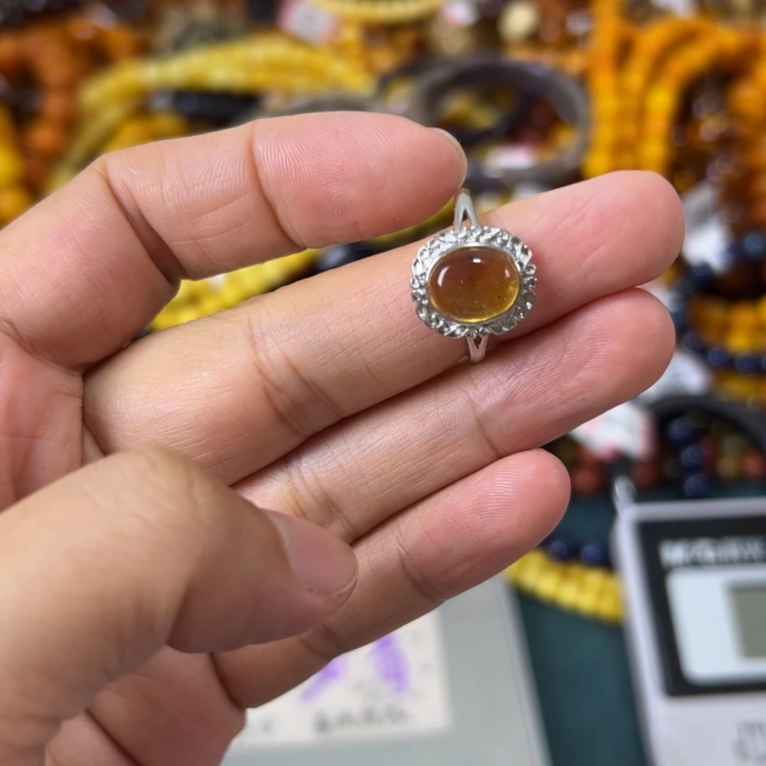 未镶嵌琥珀珠宝奇石899