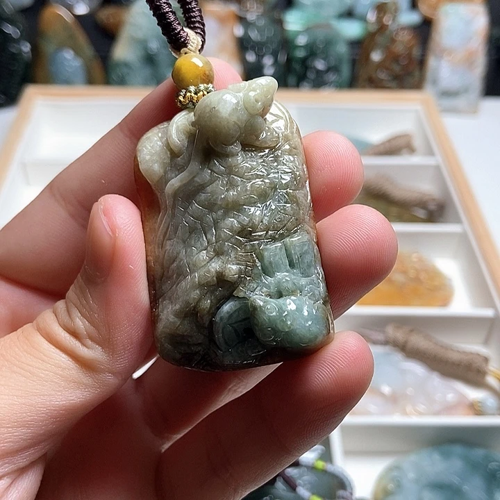 翡翠未镶嵌颈饰翡翠a货