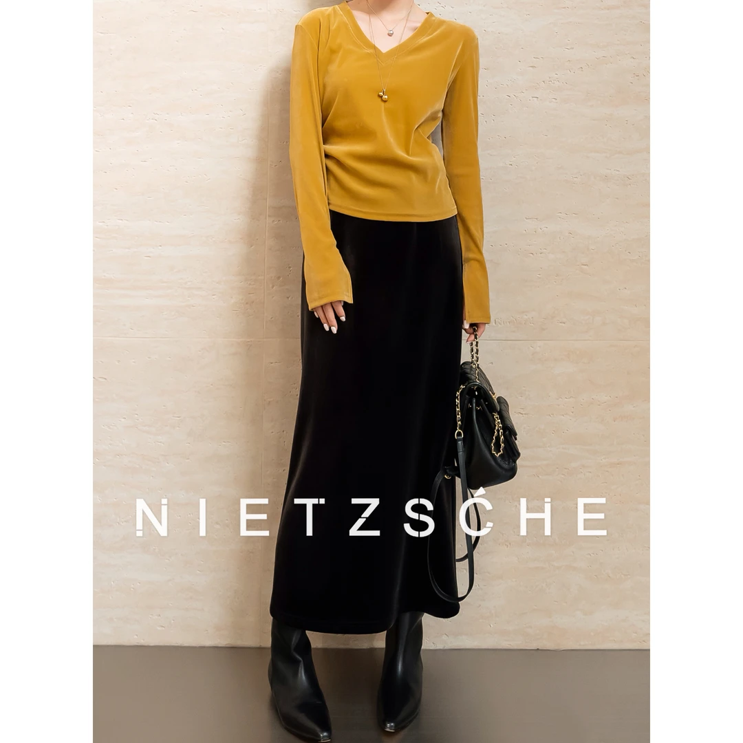 尼采 官方直营｜丝绒瑬光裙｜加绒加厚显瘦显高 极简半身半裙62120