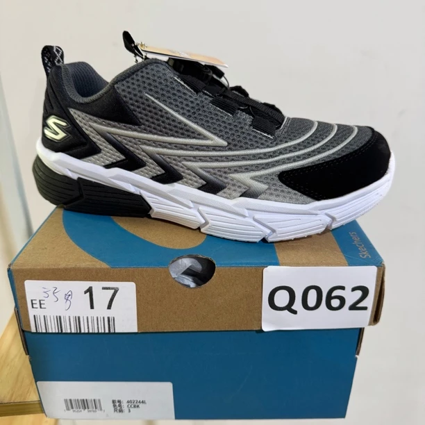 SKECHERS/斯凯奇Q062 男童纽扣鞋 35码