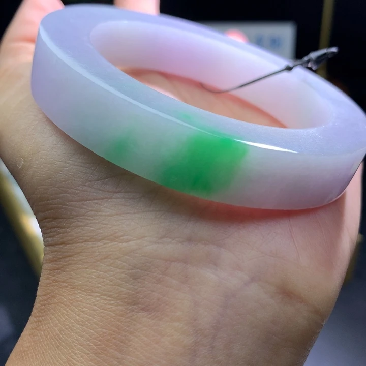 定制翡翠未镶嵌翡翠手镯