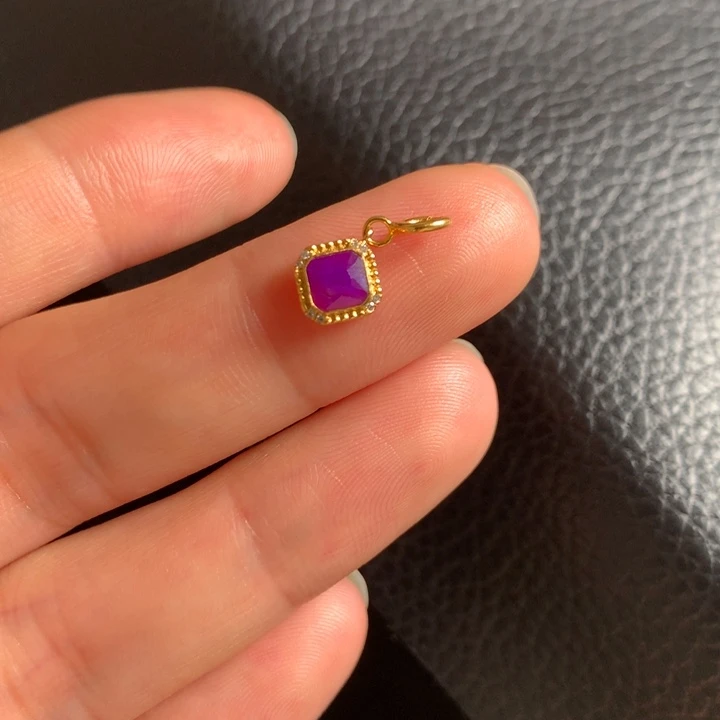 苏纪石（舒俱来）吊坠18K金镶嵌