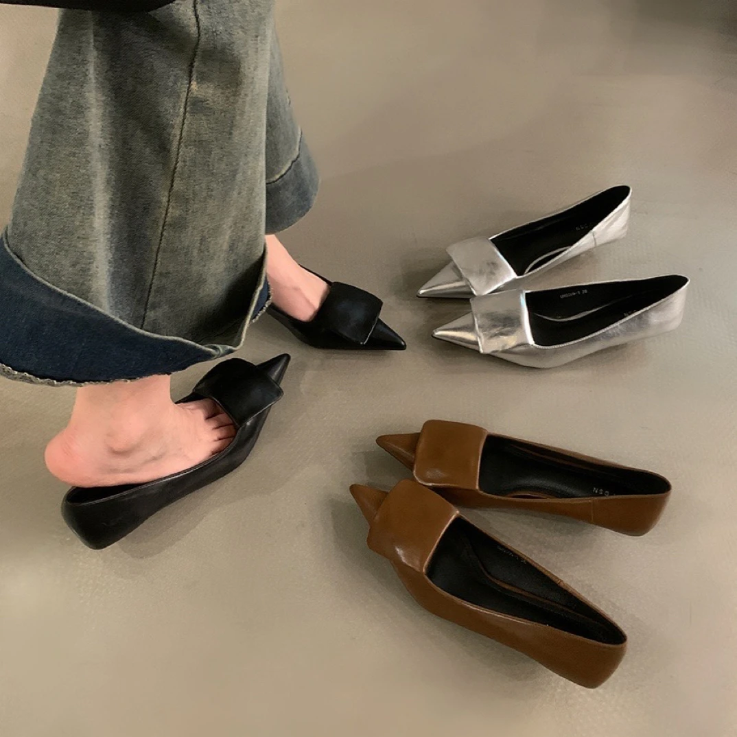 法式小猫跟单鞋女鞋子2025年新款高级感尖头气质简约黑色晚风船鞋