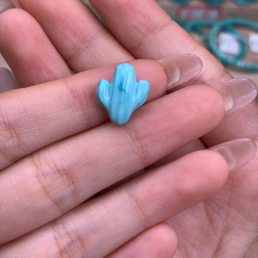 【闪购商品】绿松石雕刻8未镶嵌