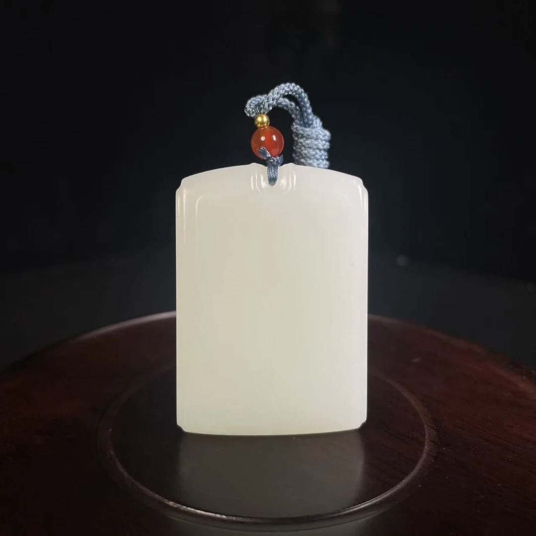 lot3645和田玉平安无事牌 和田白玉 50.9*35.4*10.3mm/北京世纪