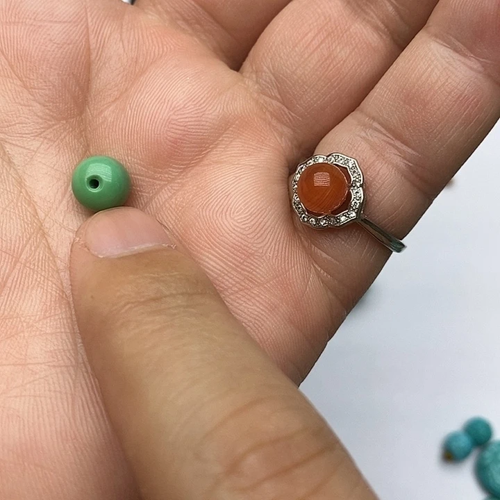 南红玛瑙未镶嵌珠宝奇石